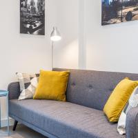 St Albans 1 Bed Luxury City Apartment, 5 mins walk to Train & Allocated Parking, hotel in St. Albans