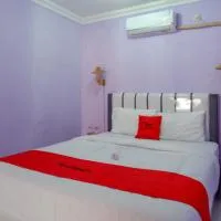 RedDoorz near Goa Jatijajar 2, hotel di Kebumen