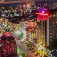 Dragon Phoenix Hotel: Mandalay şehrinde bir otel