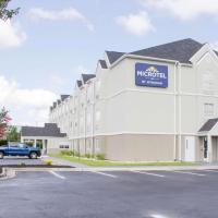Microtel Inn & Suites by Wyndham Camp Lejeune/Jacksonville, hotel in Jacksonville