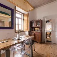 Bohemian Antique Guesthouse، فندق في أوديسيكس