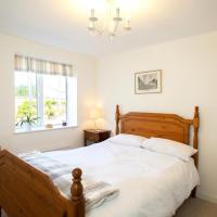 PERFECT BUSINESS ACCOMMODATION - Luxury Cottage Accommodation - Self Catering or B&B - Secure Parking - Fully equipped Kitchen - Towels & Linen
