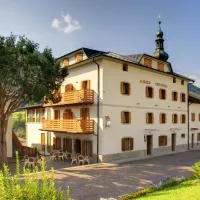 Albergo Cristofoli,位于Treppo Carnico的酒店