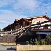 Apartamentos La Regata, hotel in Viveda