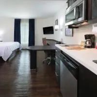 Candlewood Suites - Celaya by IHG โรงแรมในเคลาญา
