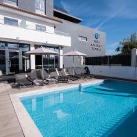 Villa Caparica Hostel, h&ocirc;tel &agrave; Costa da Caparica