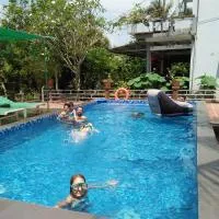Quoc Phuong Riverside Homestay, hotel v destinácii Ben Tre