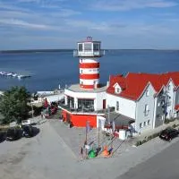 Der LeuchtTurm-Gastro GmbH, готель у місті Гайєрсвальде
