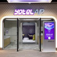 YOTELAIR Paris CDG - Transit Hotel - Terminal 2E, hotel cerca de Aeropuerto de París - Charles de Gaulle - CDG, Roissy-en-France