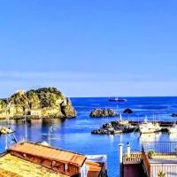 Hello B&B, hotel em Acitrezza
