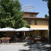 Hotel Ristorante Il Pino, ξενοδοχείο σε Chiusi