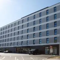 Holiday Inn Express Frankfurt Airport - Raunheim by IHG、ラウンハイムのホテル