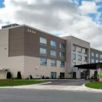 Holiday Inn Express & Suites Eagan - Minneapolis Area by IHG, hotel sa Eagan