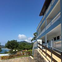Recanto do Teimoso suites, hotel u četvrti 'Praia do Tenorio' u gradu 'Ubatuba'