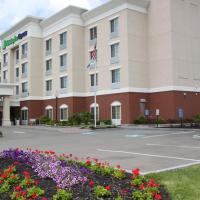 Holiday Inn Express - Cortland, an IHG Hotel、コートランドにあるCortland County -Chase Field - CTXの周辺ホテル