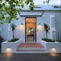 Chapter House Boutique Hotel by The Living Journey Collection, hotel en Franschhoek