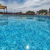 Hotel Meridiana, hotel Arbusban