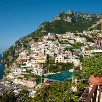 Albergo California, hotel din Positano City Centre, Positano