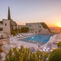 Le Vieux Castillon, хотел в Кастийон-дю-Гар