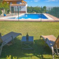 Villa Concha, casa de campo con piscina y chimenea para 8 personas