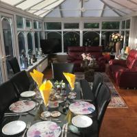 Redwood Lodge, hotel in Westbury