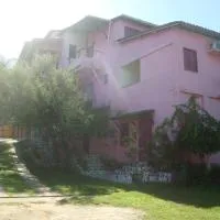 Residencial Ravasco, hotel v mestu Camamu