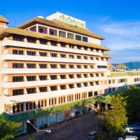 Green World Palace Hotel, hotel near Songkhla Airport - SGZ, Songkhla