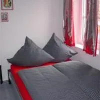 Hotel zur Eiche – hotel w mieście Oberthal