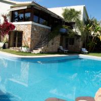 luxury villa in residential area of benidorm
