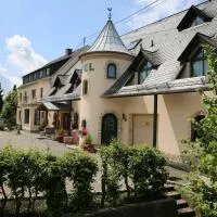 Landhotel Villa Moritz garni, hotel u gradu Oberahr