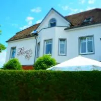 Klausdorfer Hof, hotel Schwentinental városában