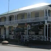 HarbourView Hotel, hotel em Raglan