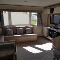 Gold Plus Caravan, hotel in Dymchurch