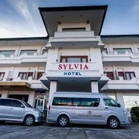 Sylvia Hotel Maumere, hotel di Maumere