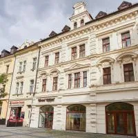 Hotel Royal, hotel v destinaci Chomutov