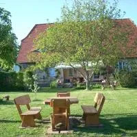 Ferienwohnung Marienkäfer، فندق في Wulkow