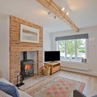 Off-street parking Countryside views Quiet Lane, hotel in York