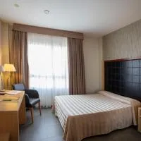 Hotel Salvevir, готель у місті Ехеа-де-лос-Кабальєрос