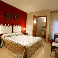 Apartahotel 77, hotel em Ayora