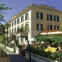 Hotel Touring Wellness & Beauty, hotell i Fiuggi