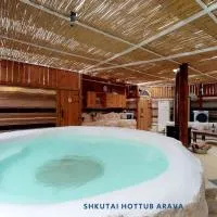 Ẕofar में, होटल Shkutai Hottub Arava