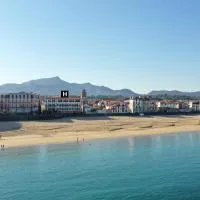 Hôtel de la Plage - Saint Jean de Luz，聖讓－德呂茲的飯店