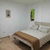 Los mejores hoteles con jacuzzi en la habitación en la isla de TENERIFE 4 THREE BEDROOM APARTAMENT II NEAR SANTA CRUZ