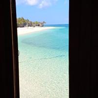Bira Liukang Homestay, hotel near H. Aroeppala Airport - KSR, Bulukumba
