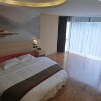 Thank Inn Plus Hotel Guangxi Liuzhou Donghuan Road Hualinjundi, hotel near Liuzhou Bailian Airport - LZH, Liuzhou