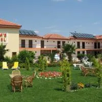 MG Moms Hotel, hotell Kemeris