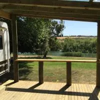 Longford Riverside Caravan Park, hotel em Longford