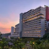 Le Eminence Puncak Hotel Convention & Resort, hotelli kohteessa Puncak
