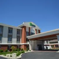 Holiday Inn Express Toledo-Oregon by IHG, hotel di Oregon
