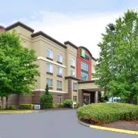 Holiday Inn Express Portland West/Hillsboro by IHG، فندق في هيلزبورو